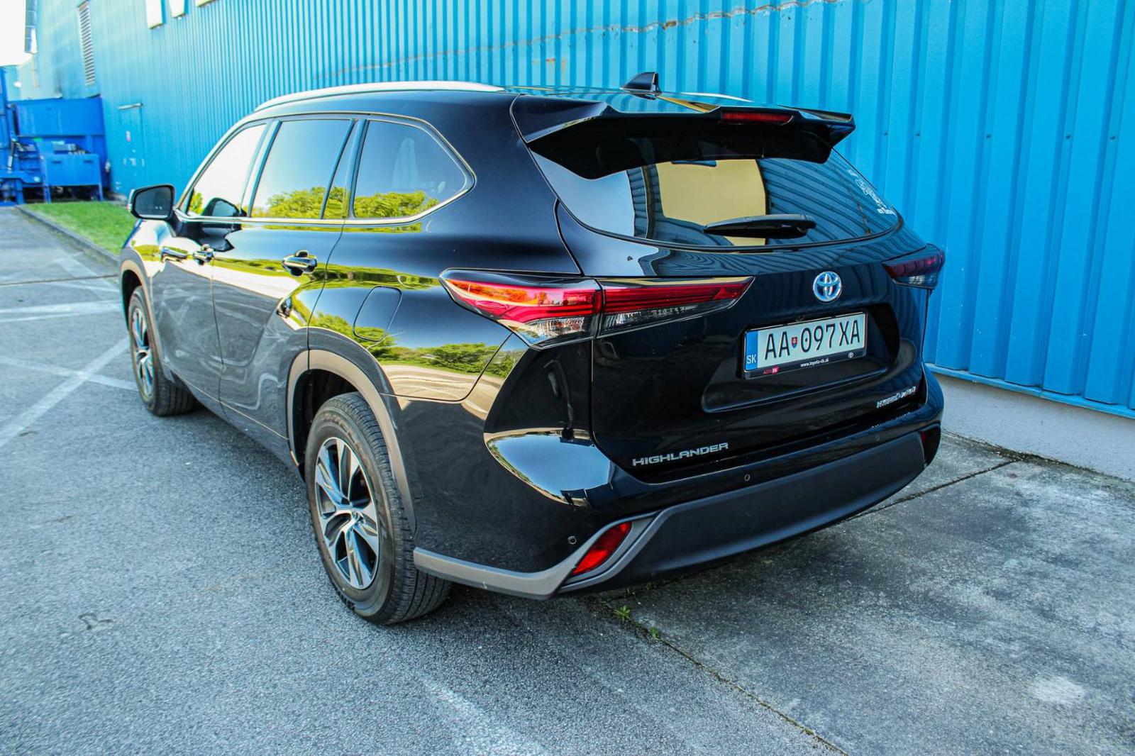Toyota Highlander 2.5 Hybrid Dynamic Force Comfort AWD e-CVT