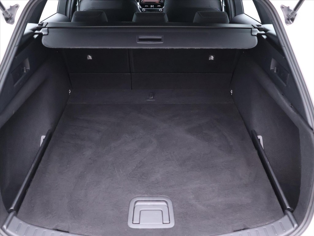 Toyota Corolla Combi 1.2 T Sport