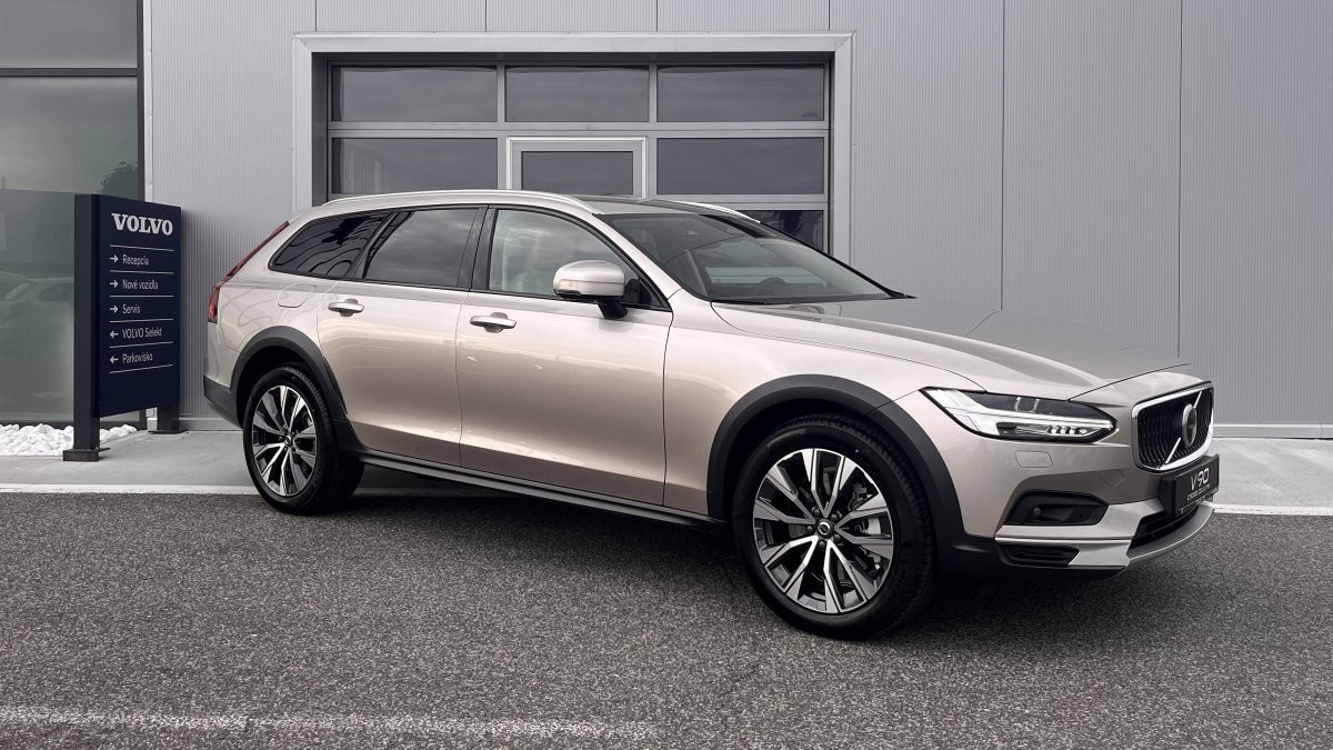 Volvo V90 Cross Country B4 (D) Core AT8 AWD