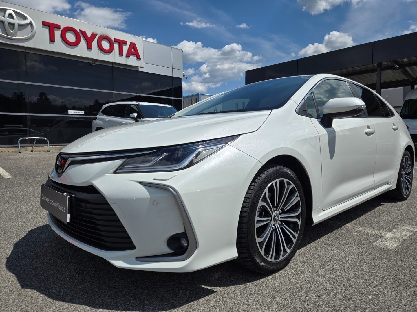Toyota Corolla sedan 1.6 Valvematic 6M/T