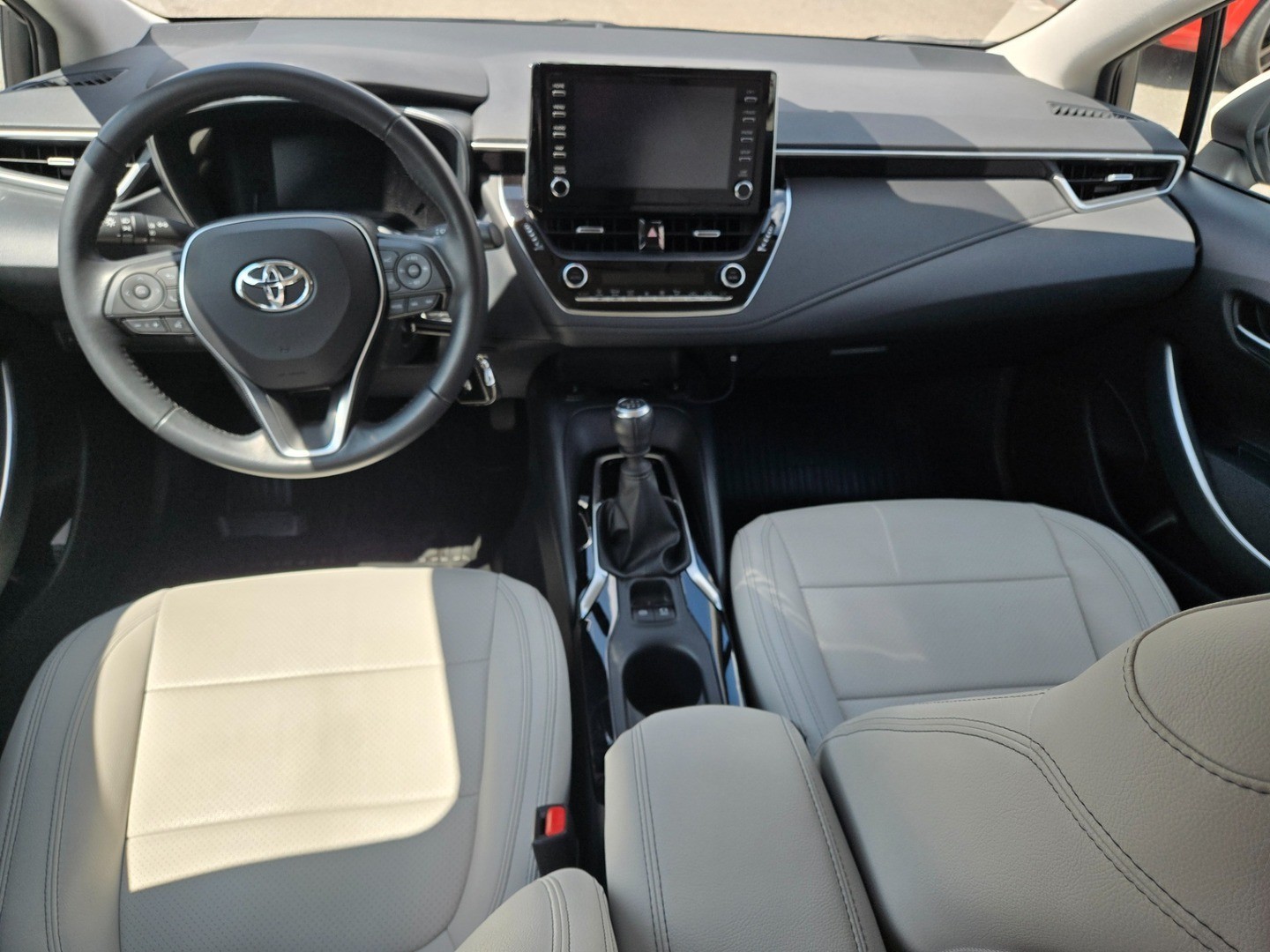 Toyota Corolla sedan 1.6 Valvematic 6M/T