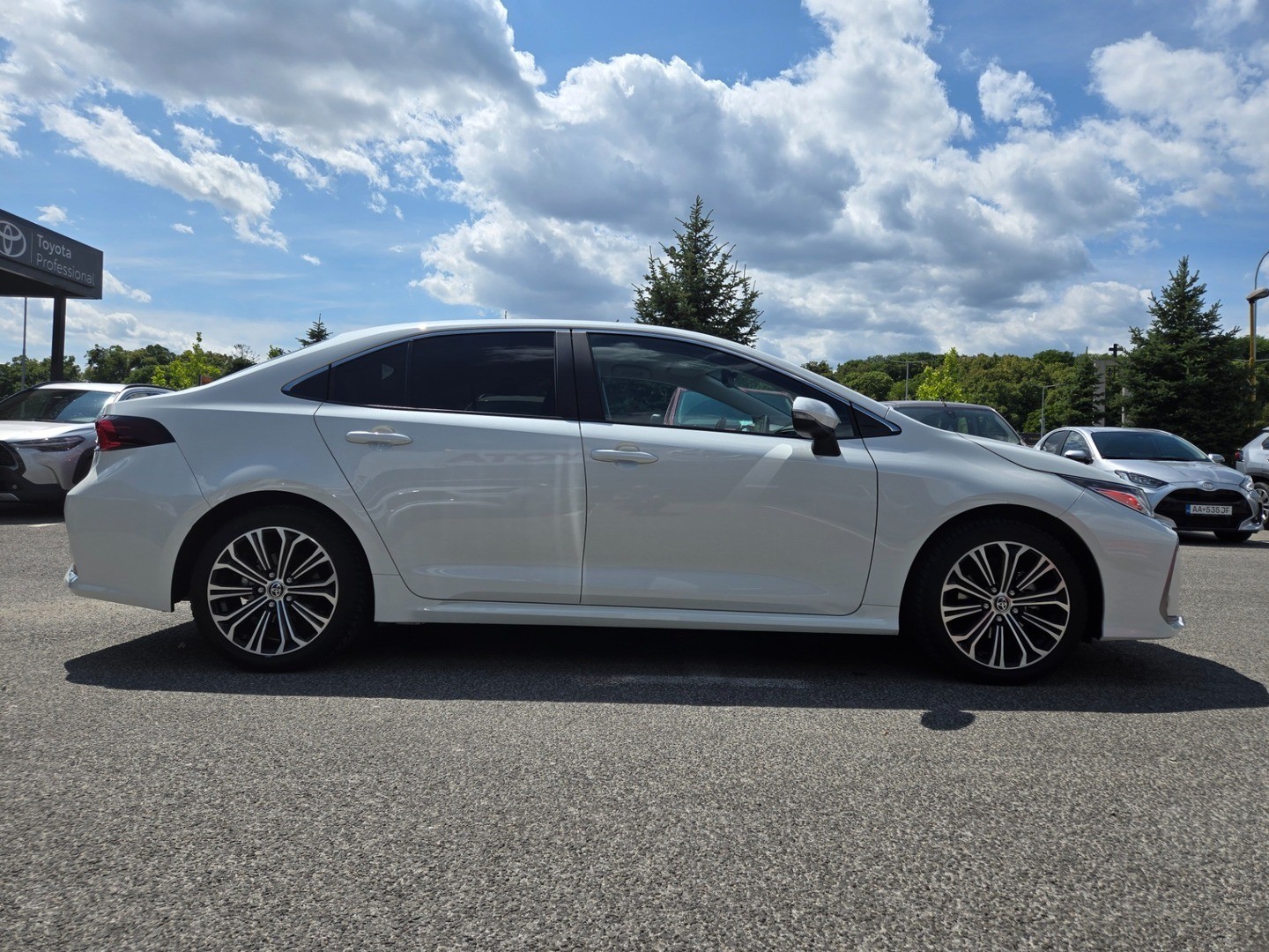 Toyota Corolla sedan 1.6 Valvematic 6M/T