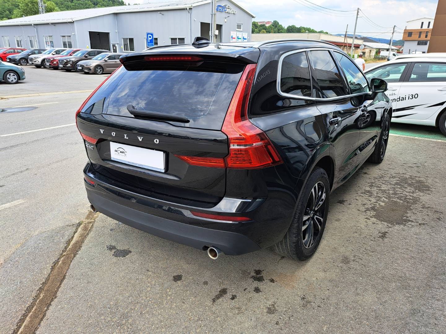 Volvo XC60 B4 Momentum AWD A/T