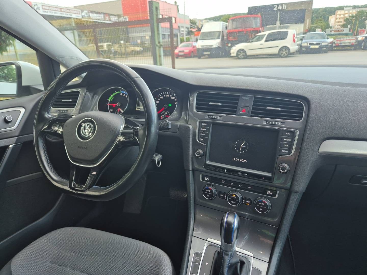 Volkswagen Golf e