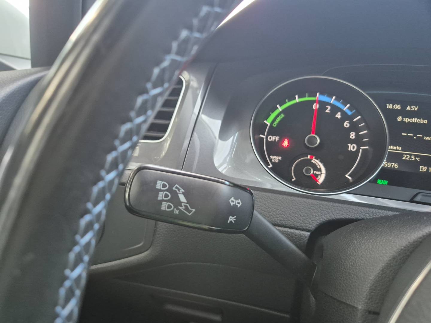 Volkswagen Golf e