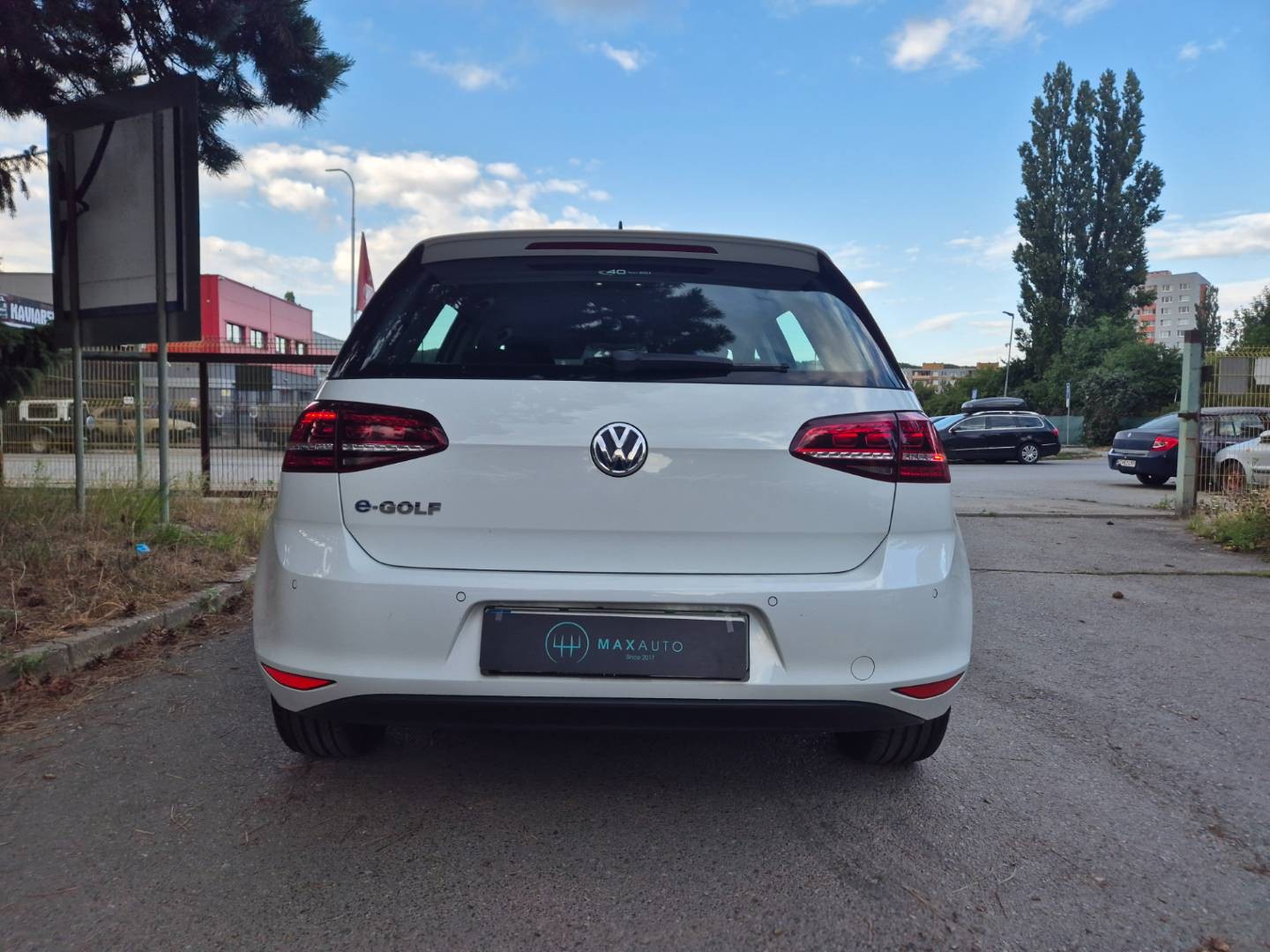 Volkswagen Golf e