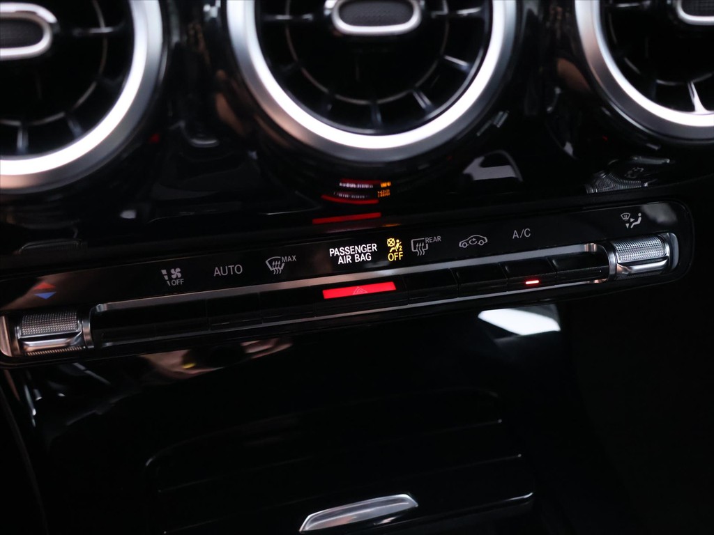 Mercedes A trieda 3 85