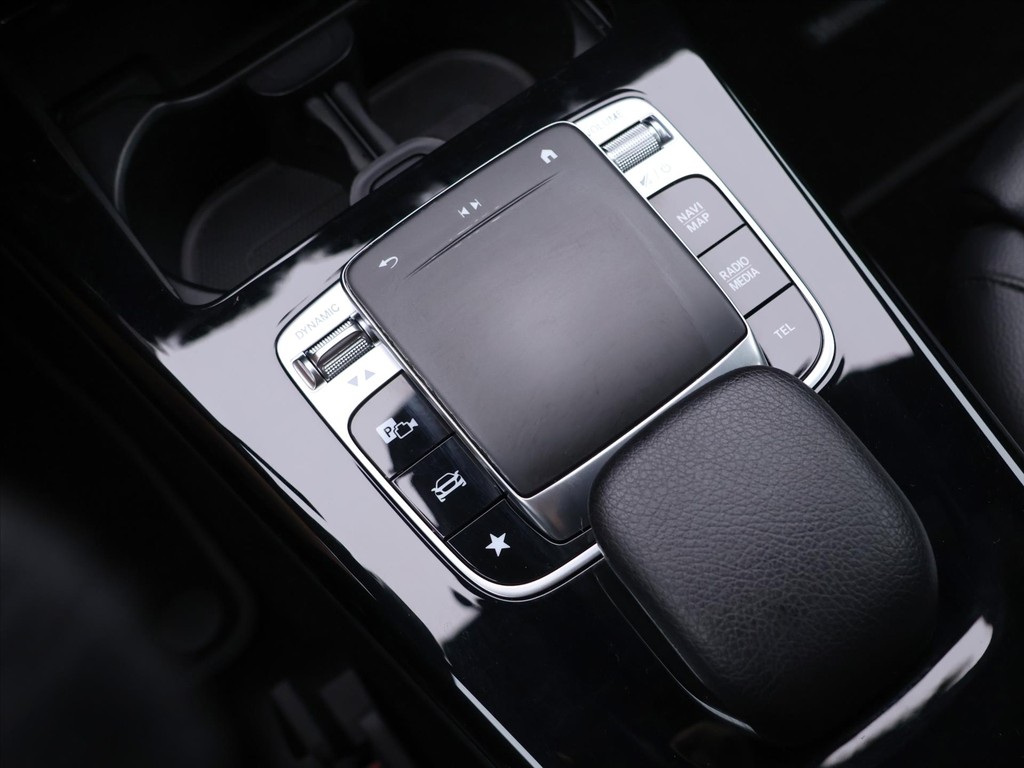 Mercedes A trieda 3 85