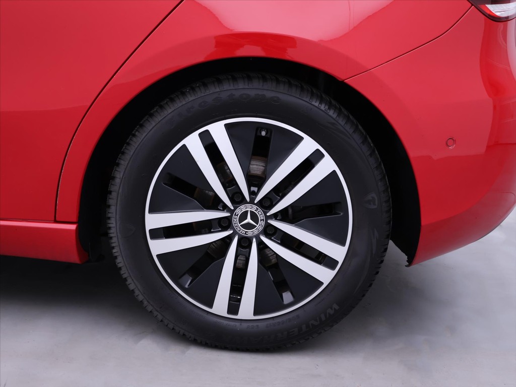 Mercedes A trieda 3 85