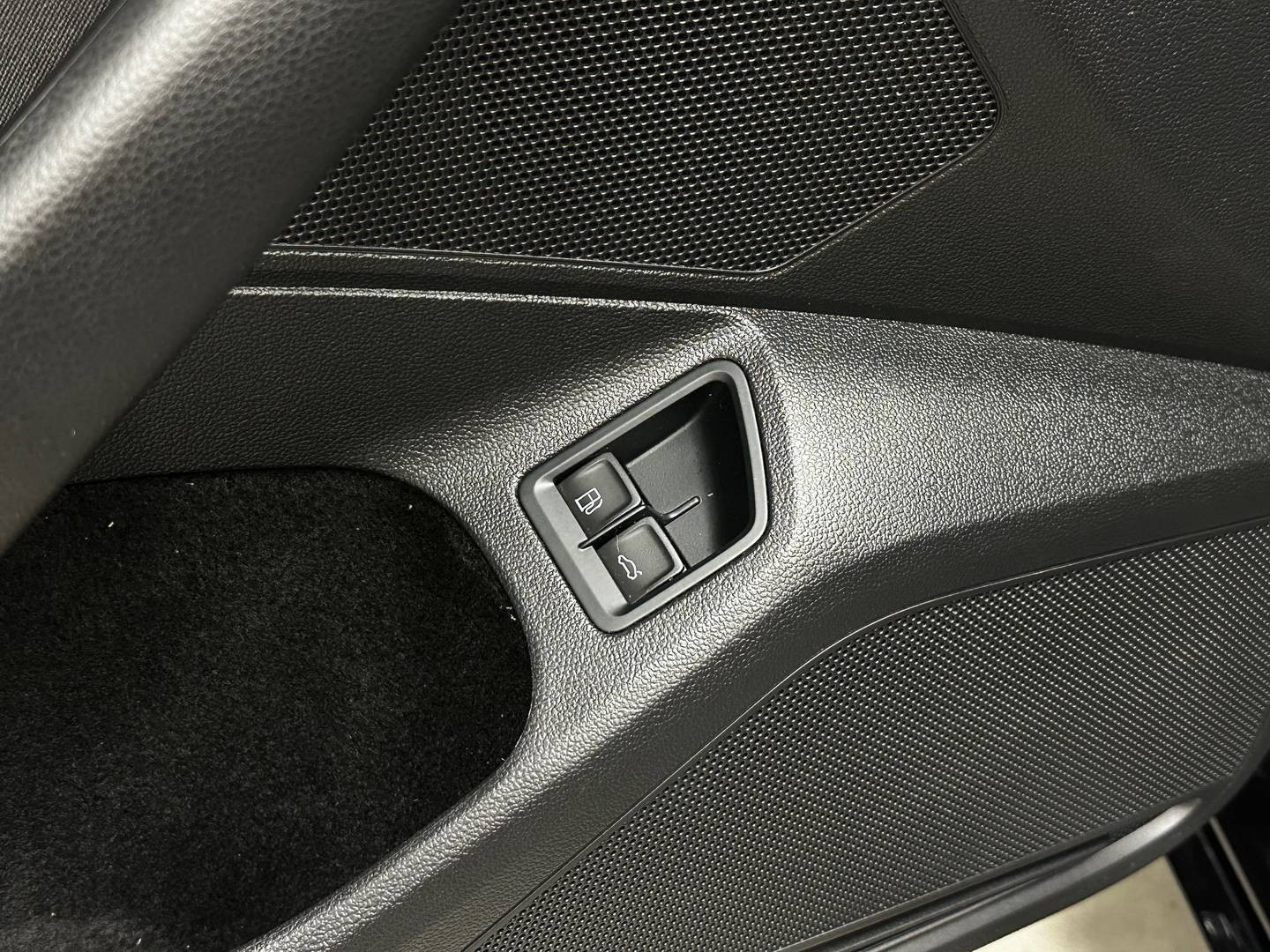 Volkswagen Passat Variant 1.4 TSI 160kw GTE MATRIX FULL LED, Virtuál, Masáž, Webasto, ACC