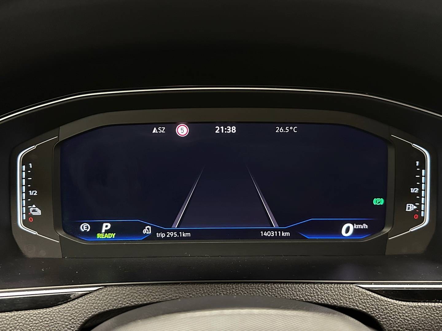 Volkswagen Passat Variant 1.4 TSI 160kw GTE MATRIX FULL LED, Virtuál, Masáž, Webasto, ACC