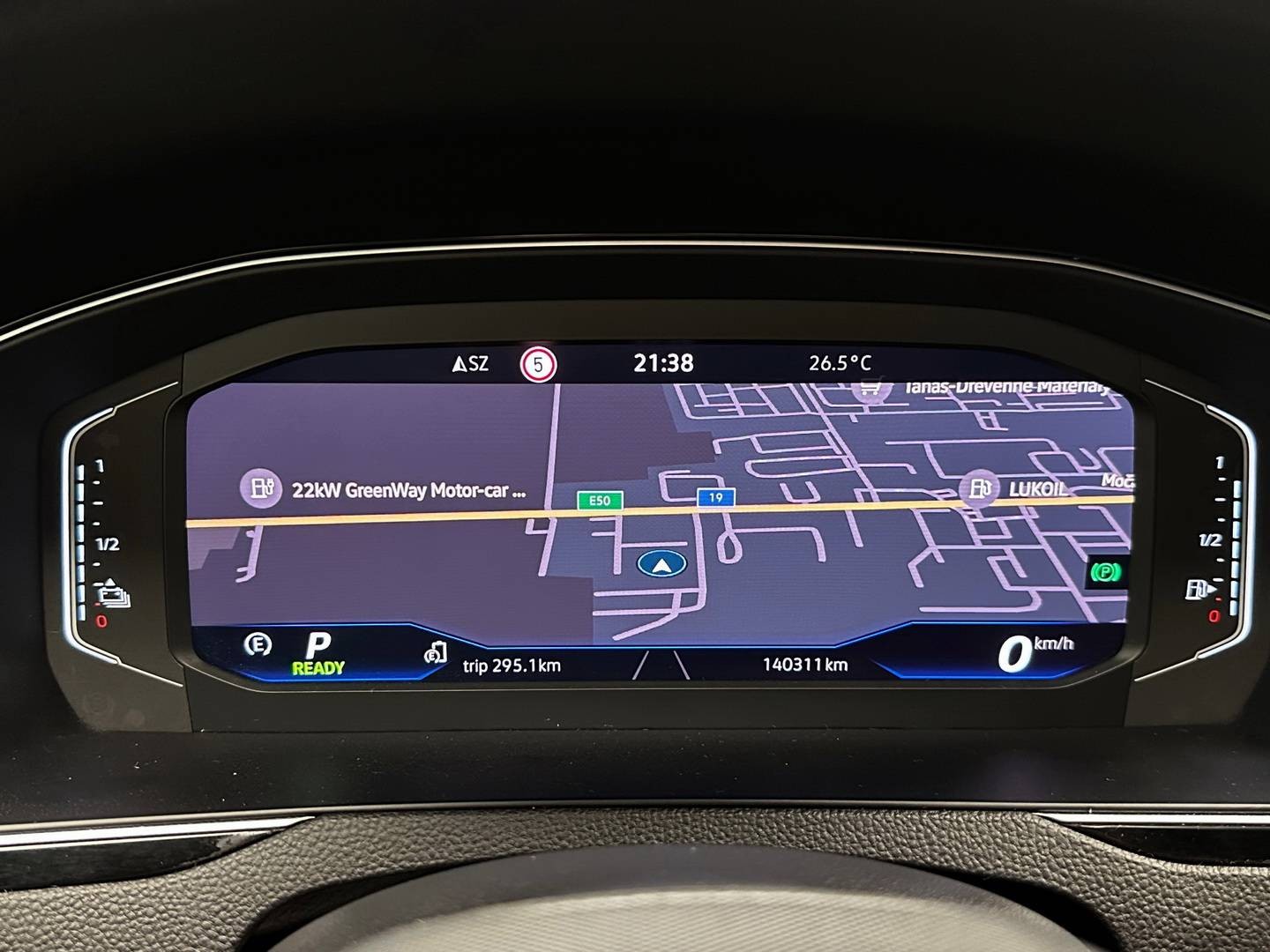 Volkswagen Passat Variant 1.4 TSI 160kw GTE MATRIX FULL LED, Virtuál, Masáž, Webasto, ACC