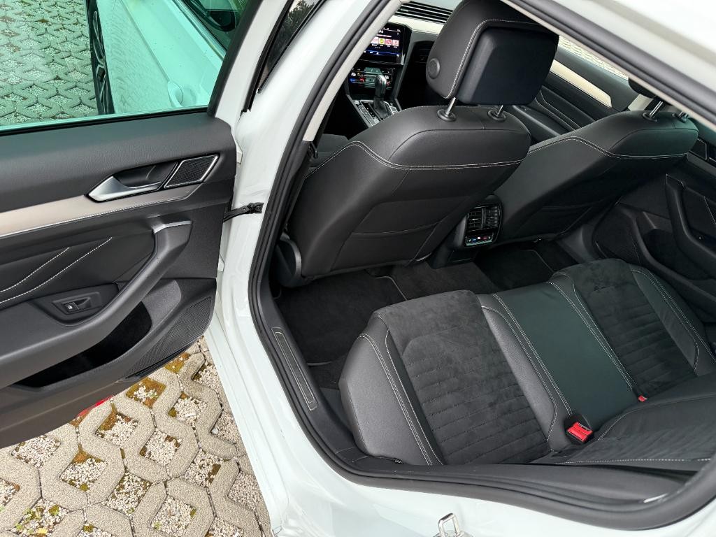 Volkswagen Passat Variant 2.0 TDI EVO Business DSG Kupene v SR