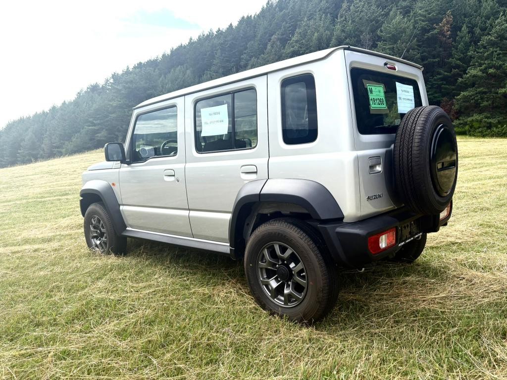 Suzuki Jimny Combi 75kw Automat