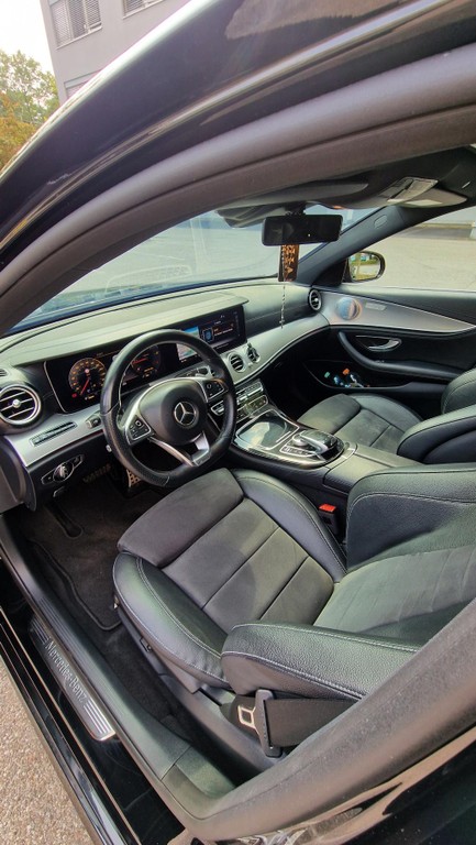 Mercedes E trieda Mercedes Benz E Classe AMG Black Line