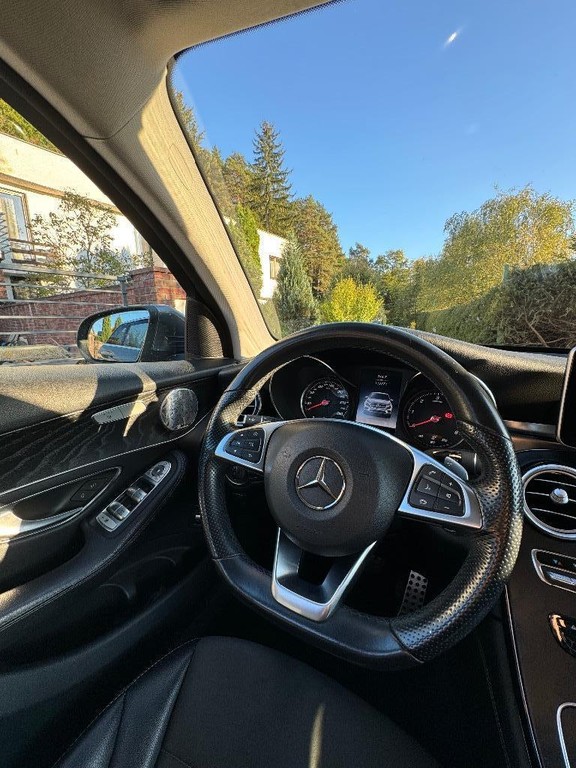 Mercedes GLC 250d 4MATIC A/T