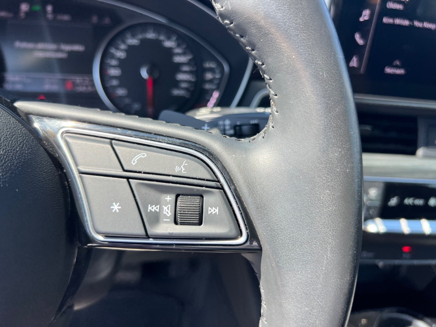 Audi A4 Avant 35 2.0 TDI Advanced S tronic