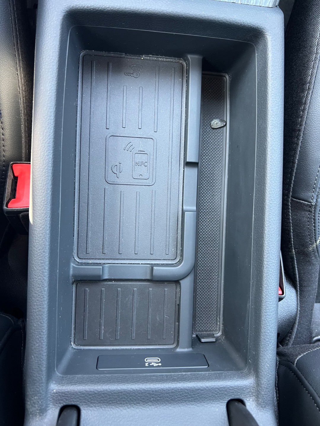 Audi A4 Avant 35 2.0 TDI Advanced S tronic