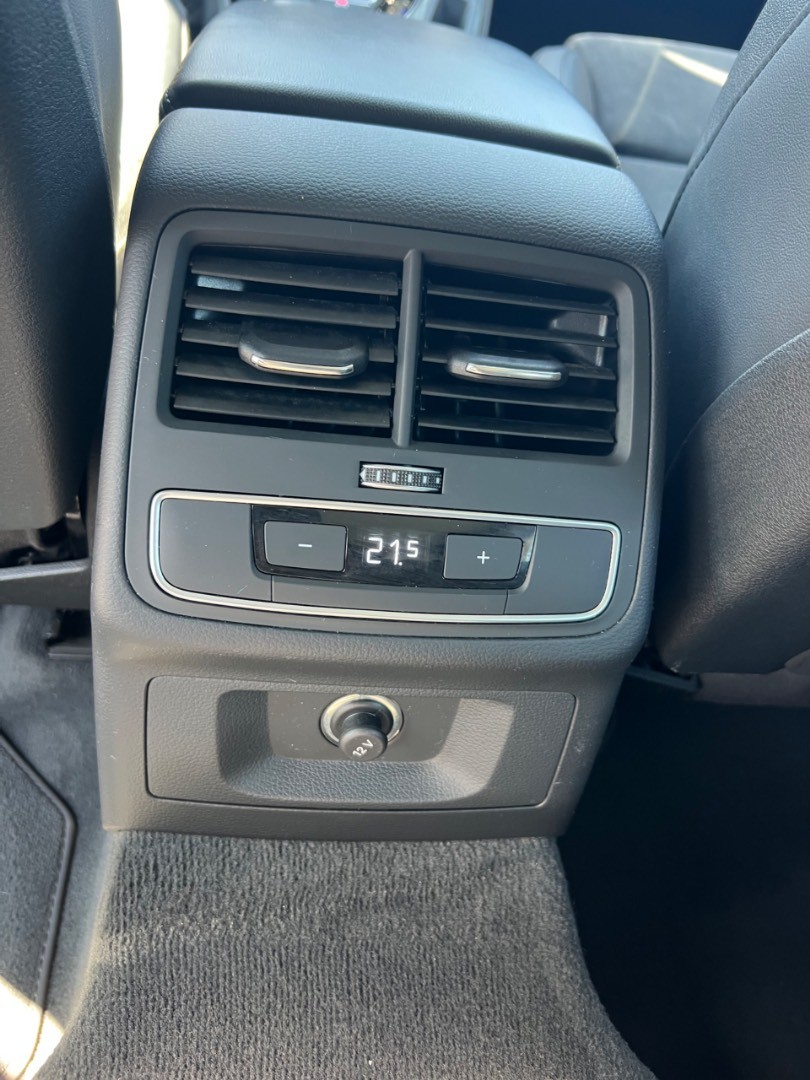 Audi A4 Avant 35 2.0 TDI Advanced S tronic