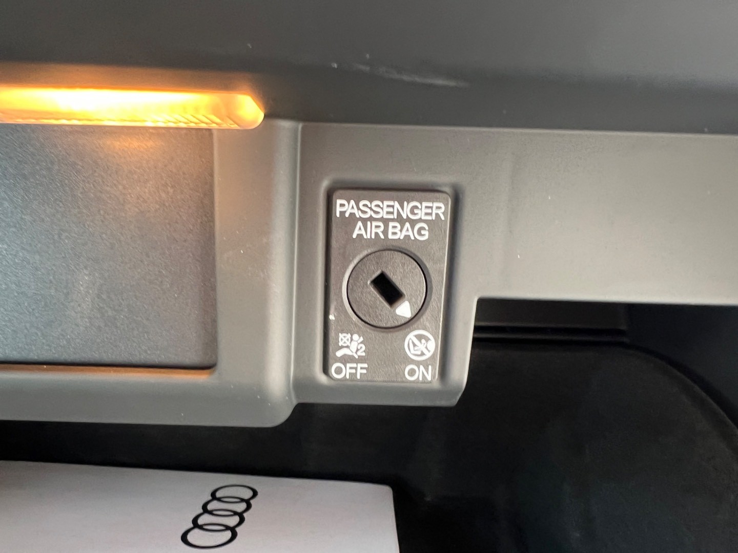 Audi A4 Avant 35 2.0 TDI Advanced S tronic