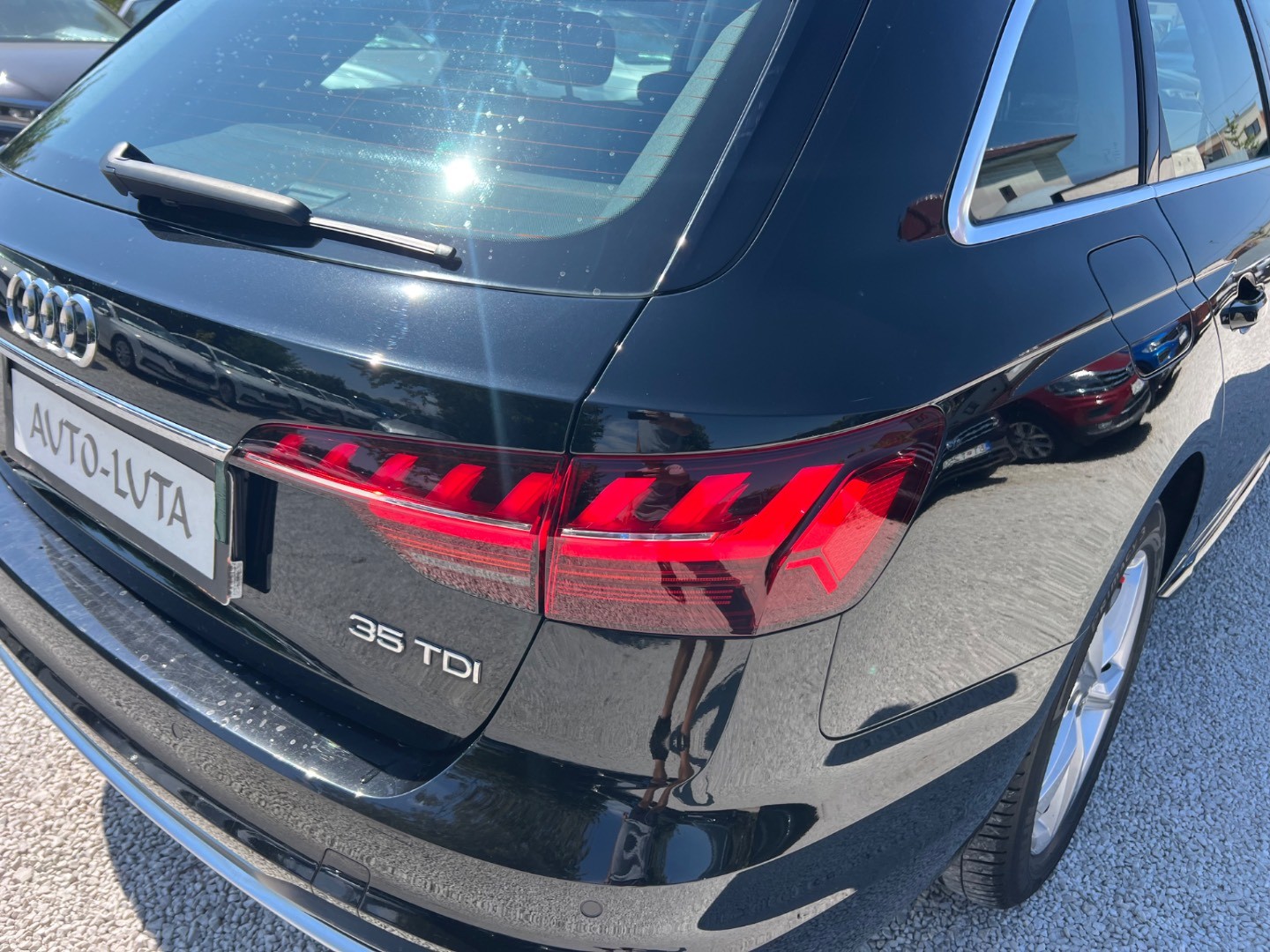 Audi A4 Avant 35 2.0 TDI Advanced S tronic