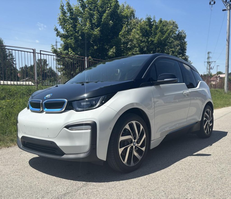 BMW i3 94 Ah. 125kW. Harman/Kardon. tep. Čerpadlo …
