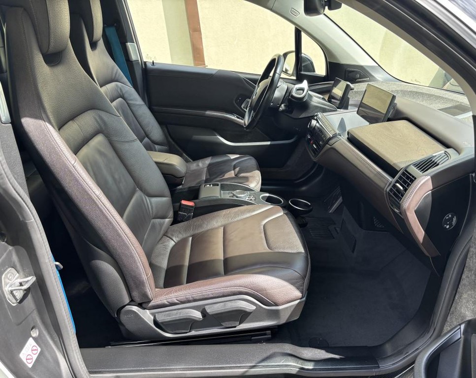 BMW i3 94 Ah. 125kW. Harman/Kardon. tep. Čerpadlo …