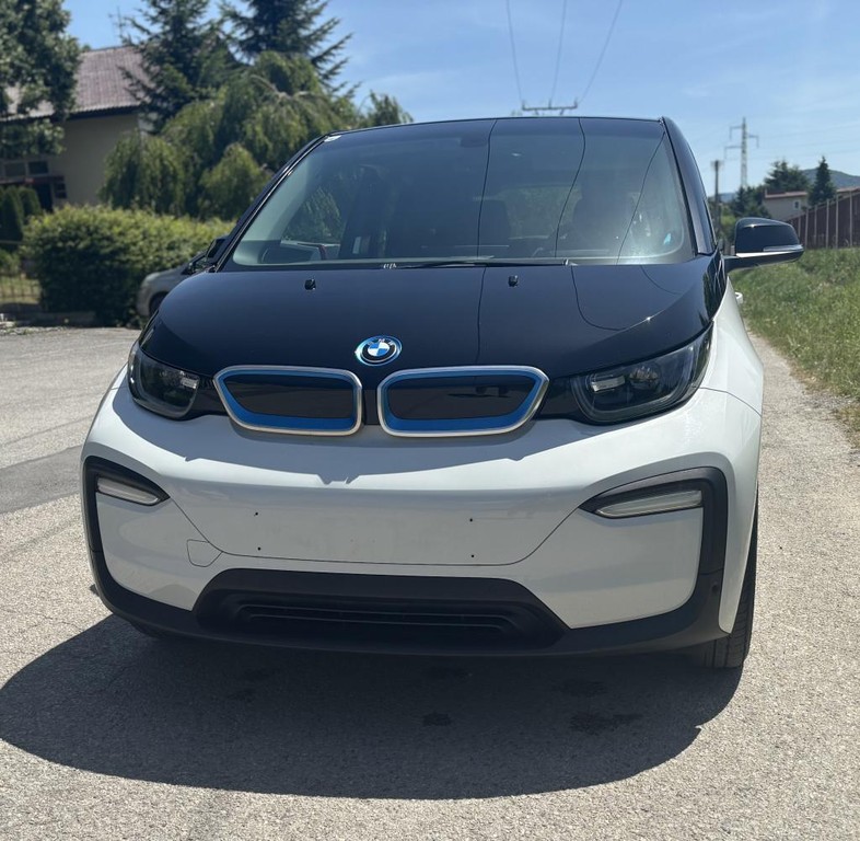 BMW i3 94 Ah. 125kW. Harman/Kardon. tep. Čerpadlo …