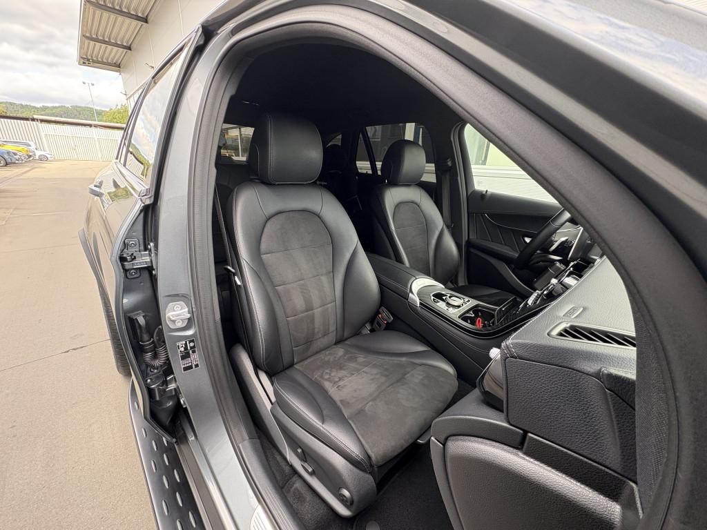 Mercedes GLC 250d 4MATIC A/T AMG night packet