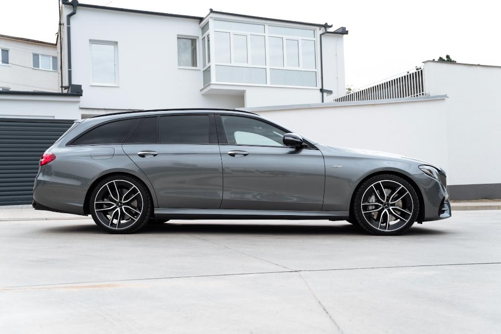 Mercedes E trieda T Mercedes-AMG E 53 4MATIC+ A/T