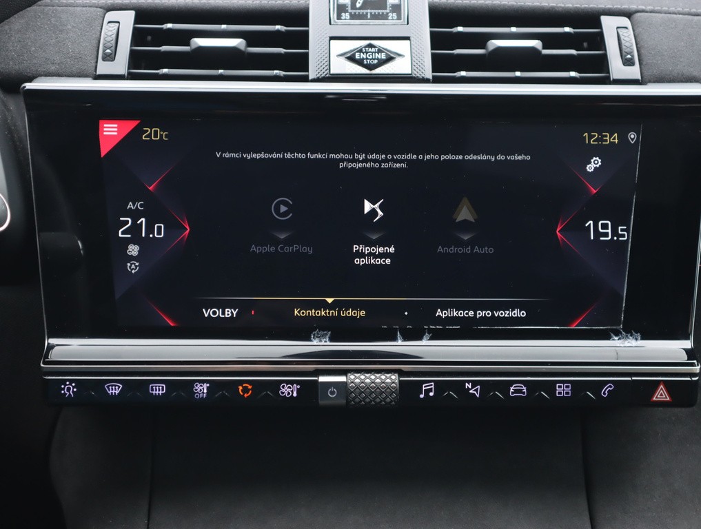 Citroen 7 Crossback Performance Line 2.0 BlueHDI vykonny motor, ojedinela vybava