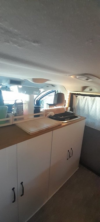 Ford Customs Tranzit 2L