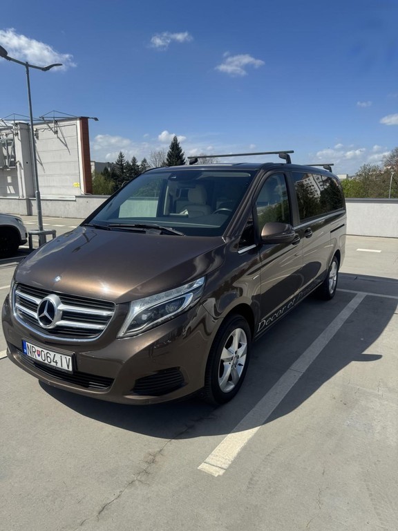 Mercedes V trieda 220 d lang Avantgarde 4MATIC