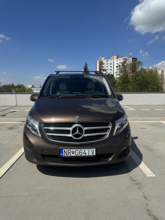 Mercedes V trieda 220 d lang Avantgarde 4MATIC