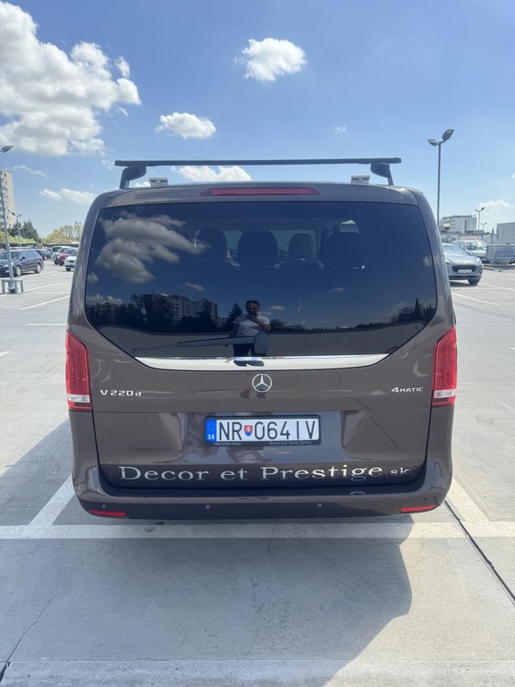 Mercedes V trieda 220 d lang Avantgarde 4MATIC