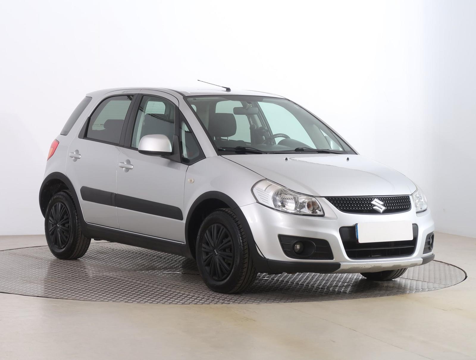 Suzuki SX4 1.5 i, SR,2.maj, Serv.kniha, Klíma