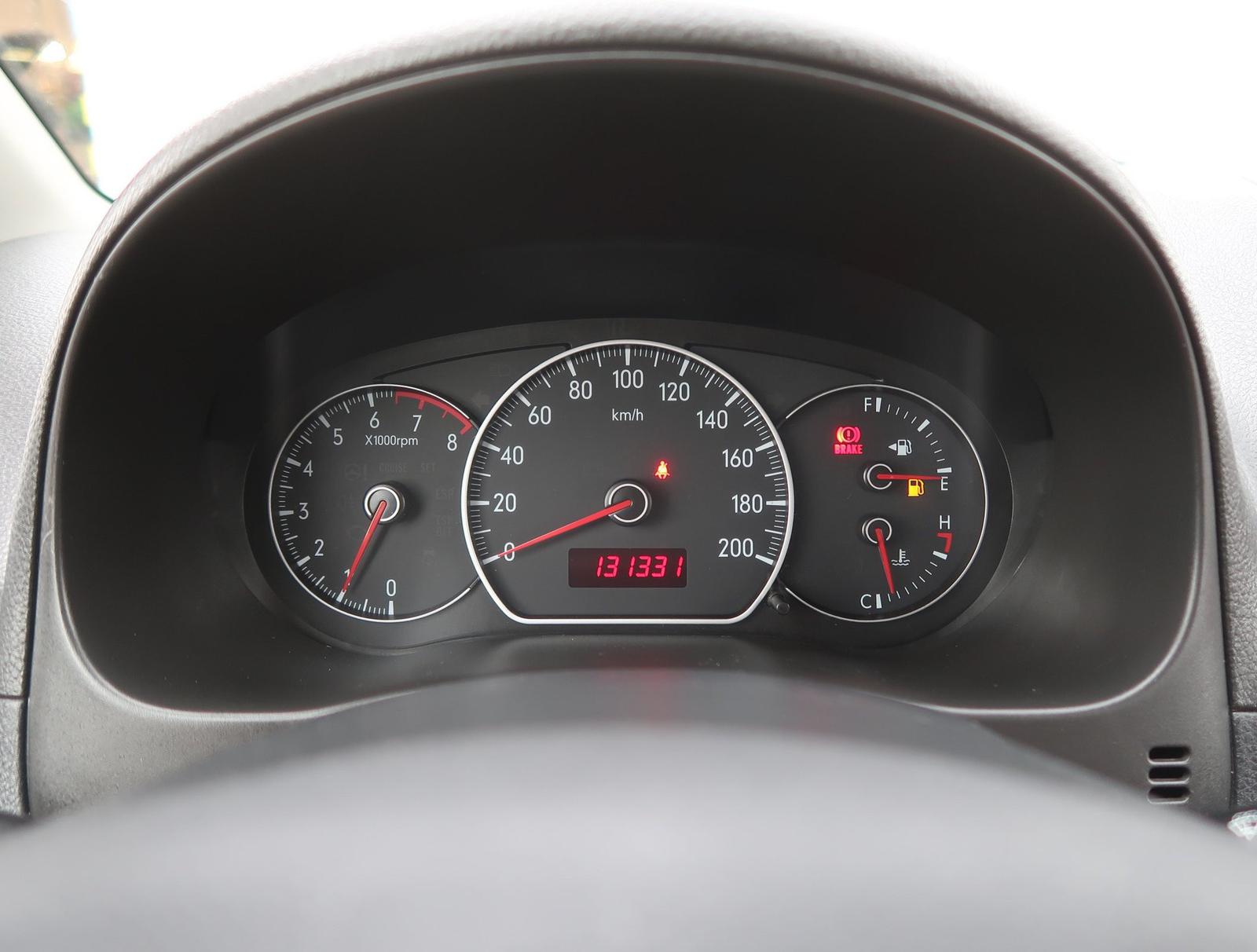 Suzuki SX4 1.5 i, SR,2.maj, Serv.kniha, Klíma