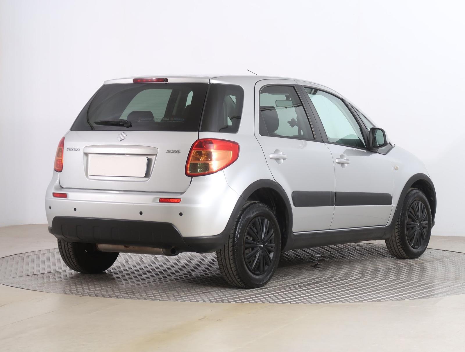 Suzuki SX4 1.5 i, SR,2.maj, Serv.kniha, Klíma