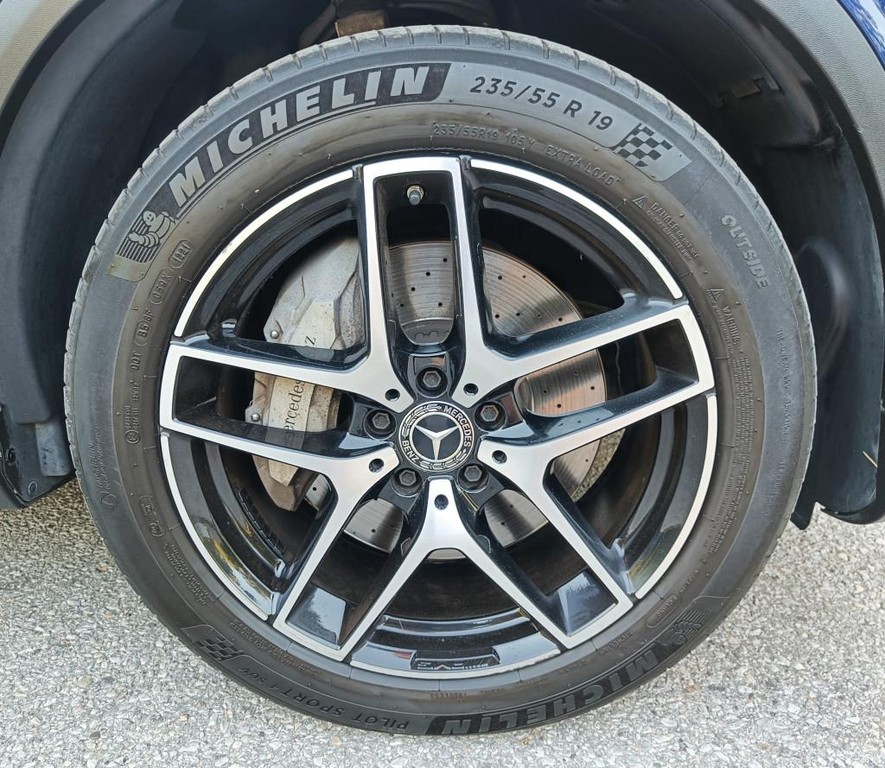 Mercedes GLC 250d 4MATIC A/T - AMG LINE