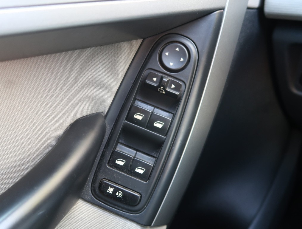 Citroen C4 Picasso 1.6 HDi Tempomat, Park. senzory