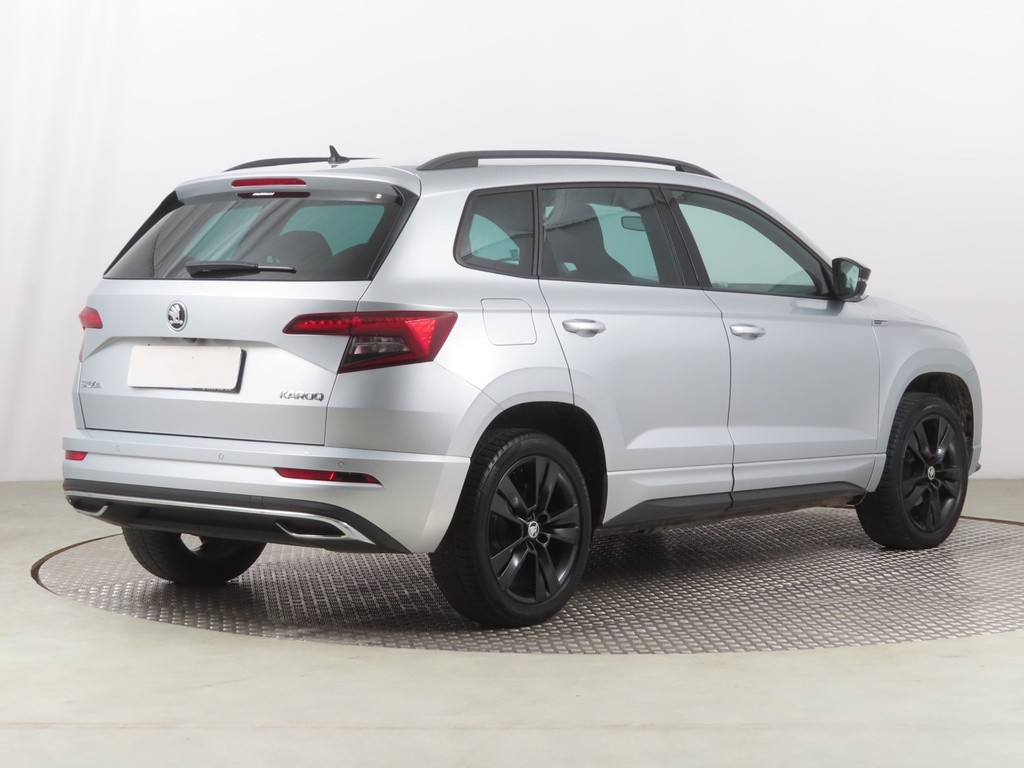 Skoda Karoq Sportline 1.6 TDI ŠKODA KAROQ SPOTLINE S DSG