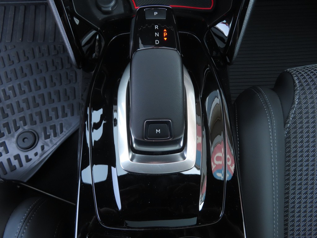 Peugeot 2008 GT Line 1.5 BlueHDi Diesel