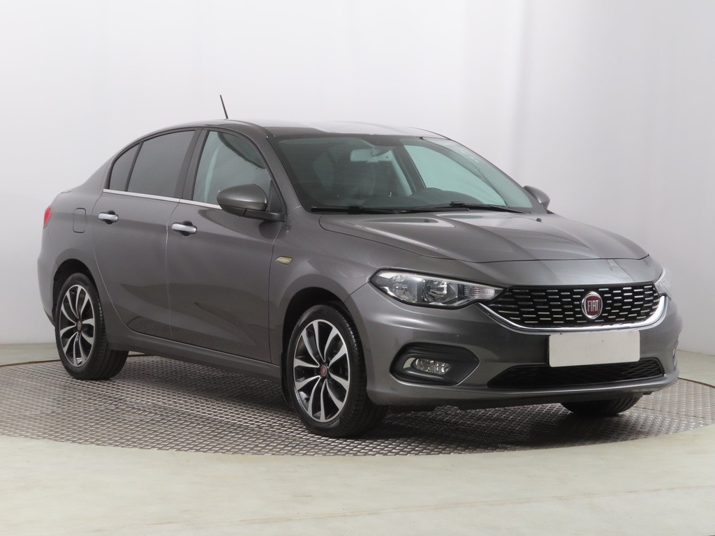 Fiat Tipo Plus 1.4 16V Serv.kniha, Navigácia, Tempomat