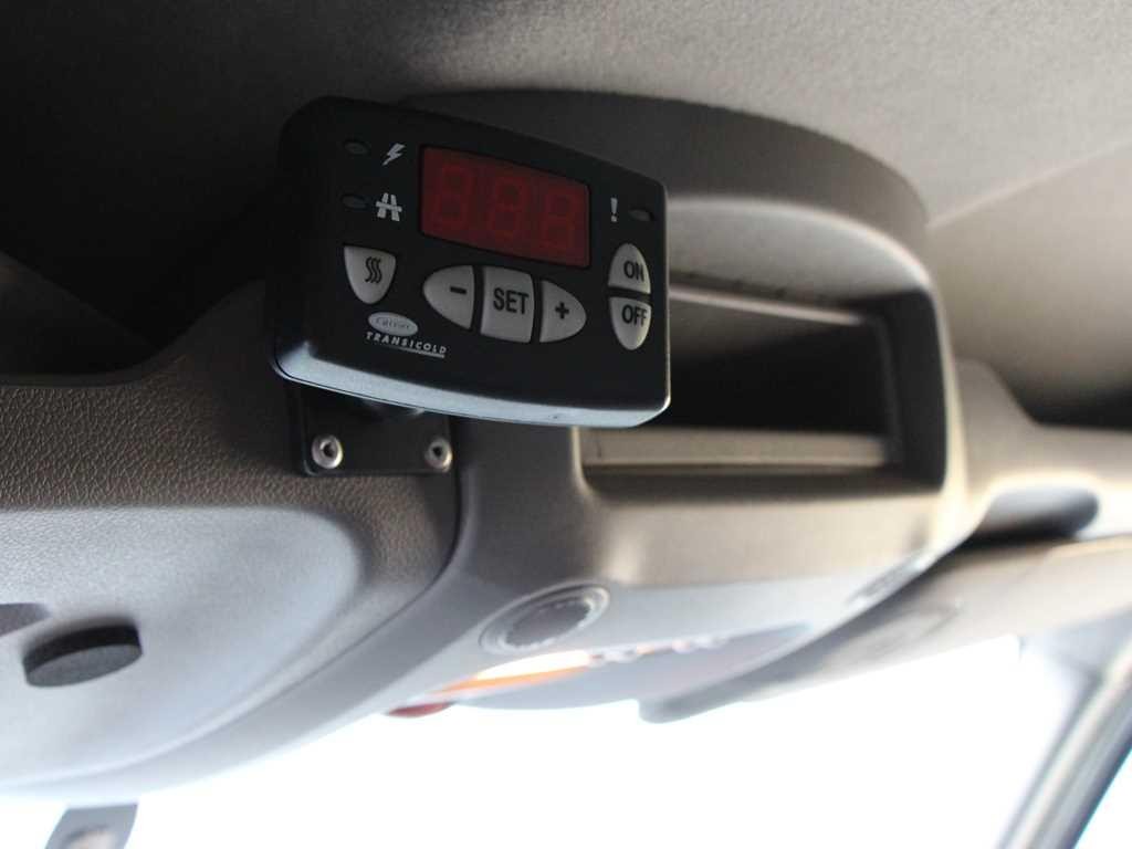 Renault MASTER DCI 125, NÁKLADNÍ AUTOMOBIL CHLADÍRENSKÝ, EURO 6, AGREGÁT CARRIER VIENTO 300 (0 °C),