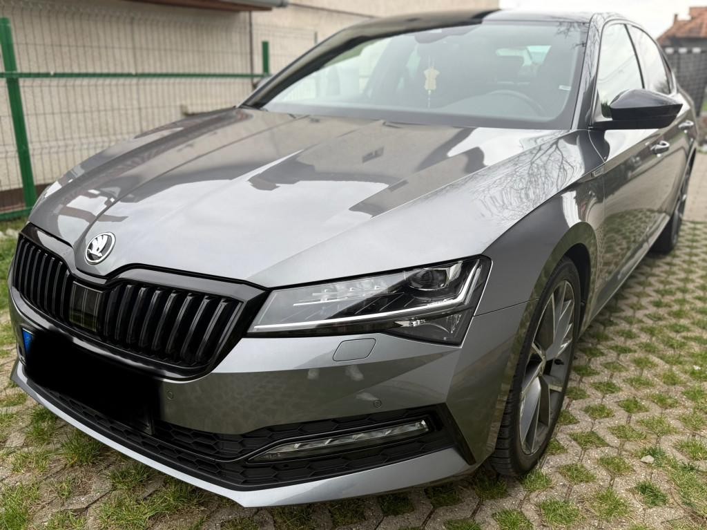 Škoda Superb 2.0 TDI SCR Sportline 4x4 DSG