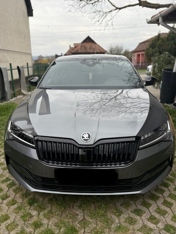 Škoda Superb 2.0 TDI SCR Sportline 4x4 DSG