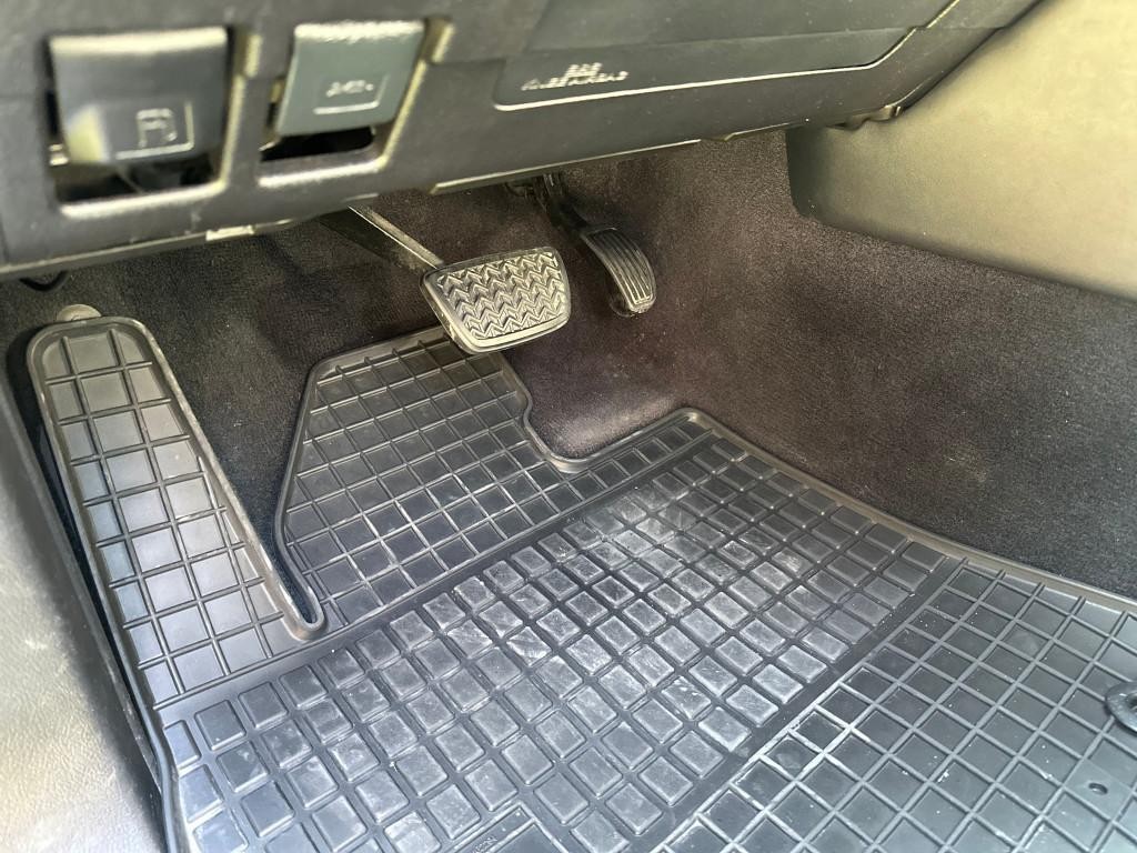 Toyota Land Cruiser V8 4.5 I D-4D Lux+