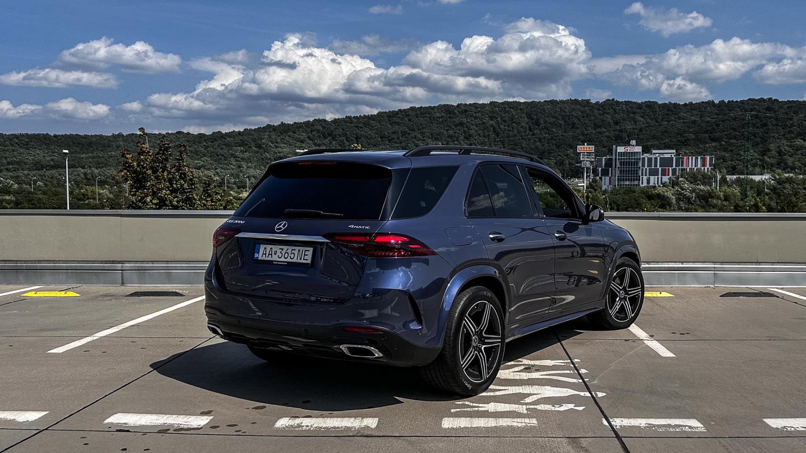 Mercedes-Benz GLE Trieda Diesel AMG Line 290 Koní | V ZÁRUKE,  300d