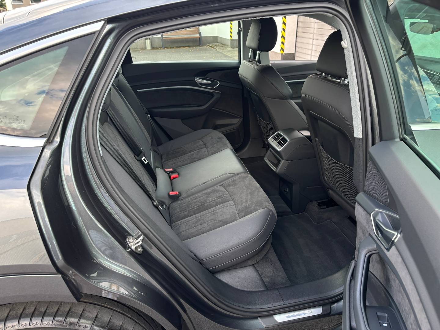 Audi E-tron 50 quattro S line