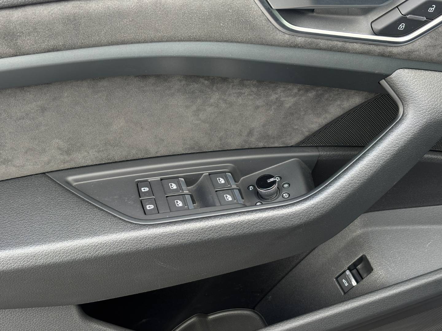 Audi E-tron 50 quattro S line